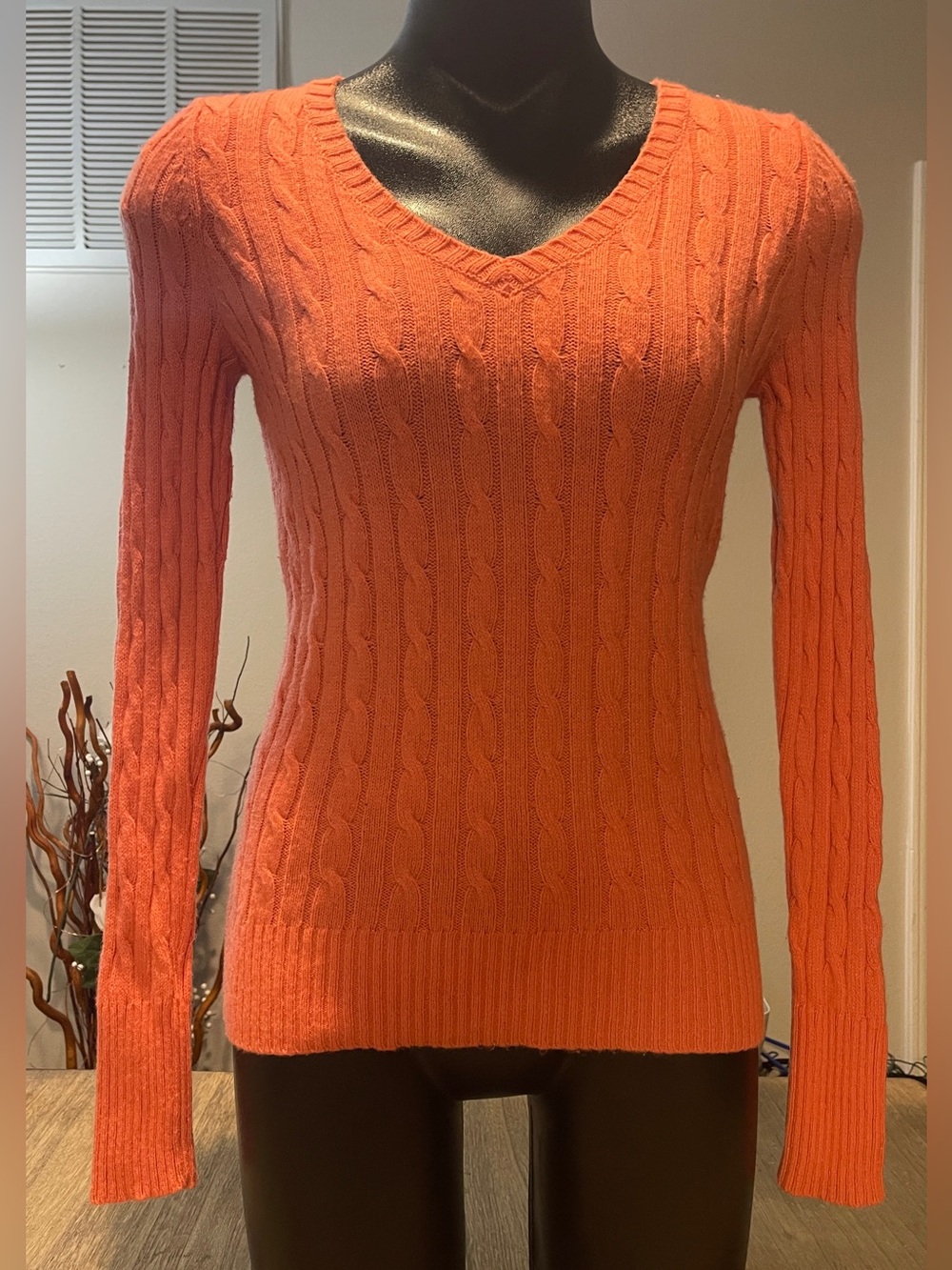 Ecco Women's V-Neck Cable Knit Sweater in Bright Orange, Size Medium